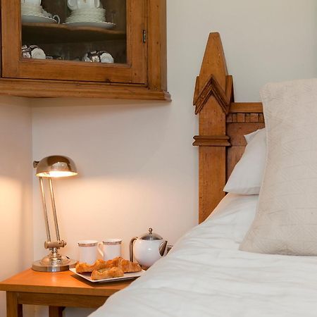 Holders Cottage Lassington 外观 照片
